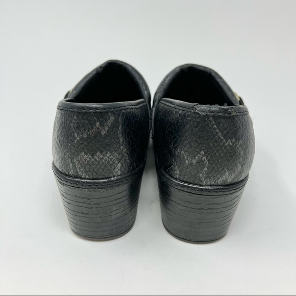 Lands’ End Clogs Women's 8 Gray Waterproof Snakeskin Pattern Camden Slip On Shoe - Picture 6 of 9